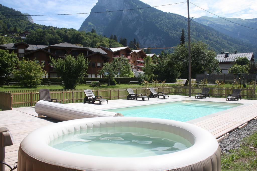 Residence Chalet Des Granges Samoëns Kültér fotó